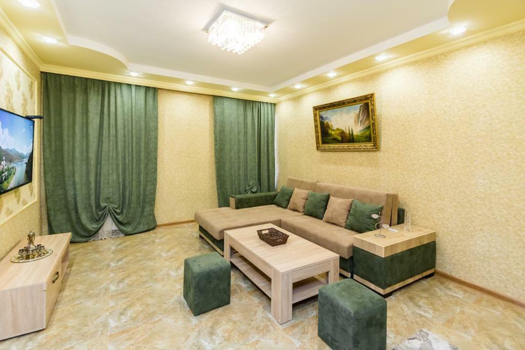 "Stella Artois"- Daire Tiflis Dış mekan fotoğraf